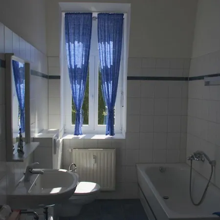 Apartamento Ferienwohnung Alte Post Auf Rugen Gingst